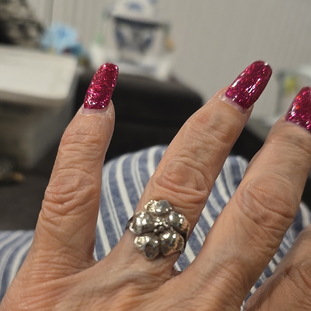 Sterling Silver Hawaiian Floral Cluster Ring - Silver